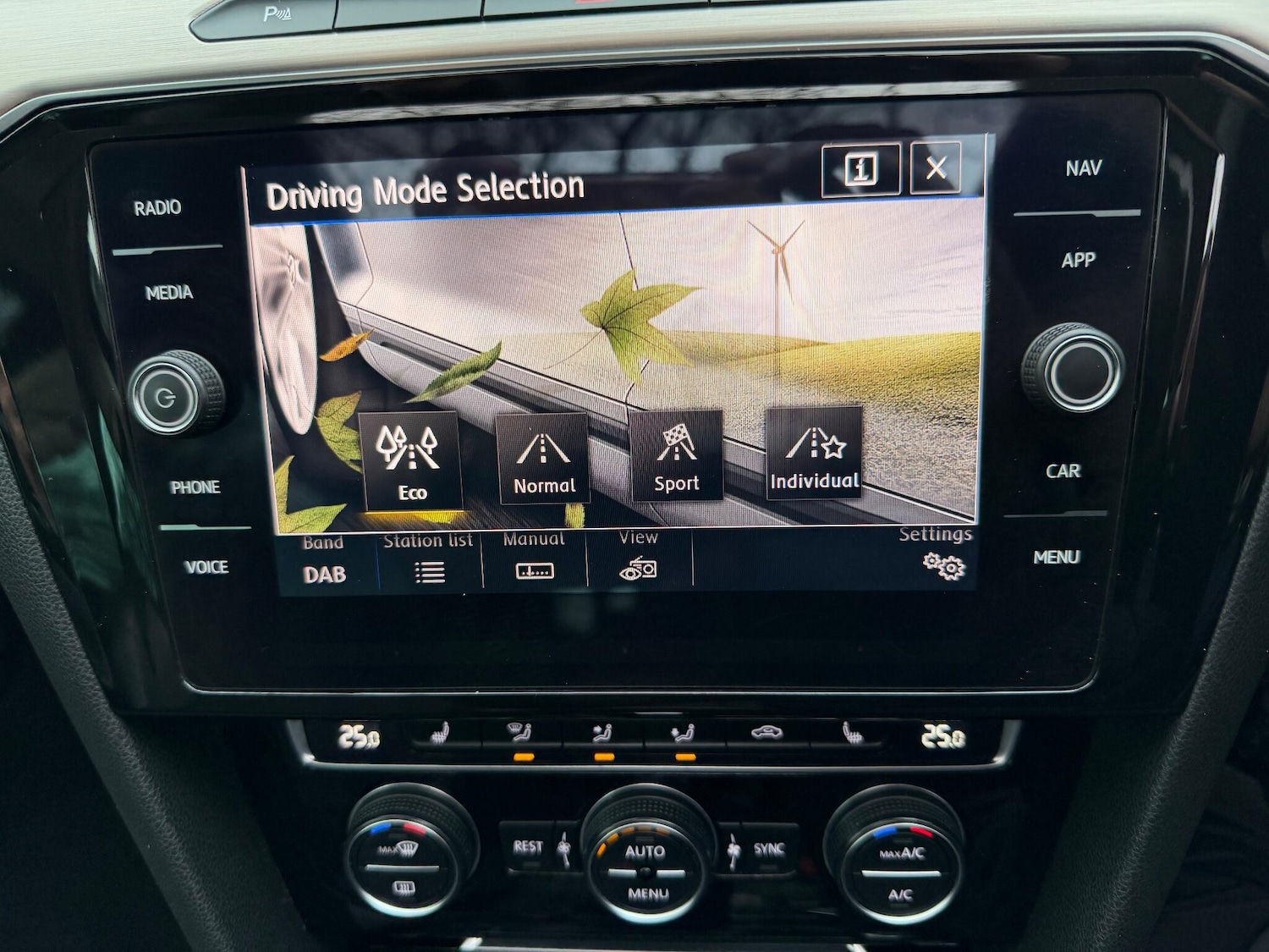 Used Volkswagen Passat 2019 for sale - 77214822: Photo 28