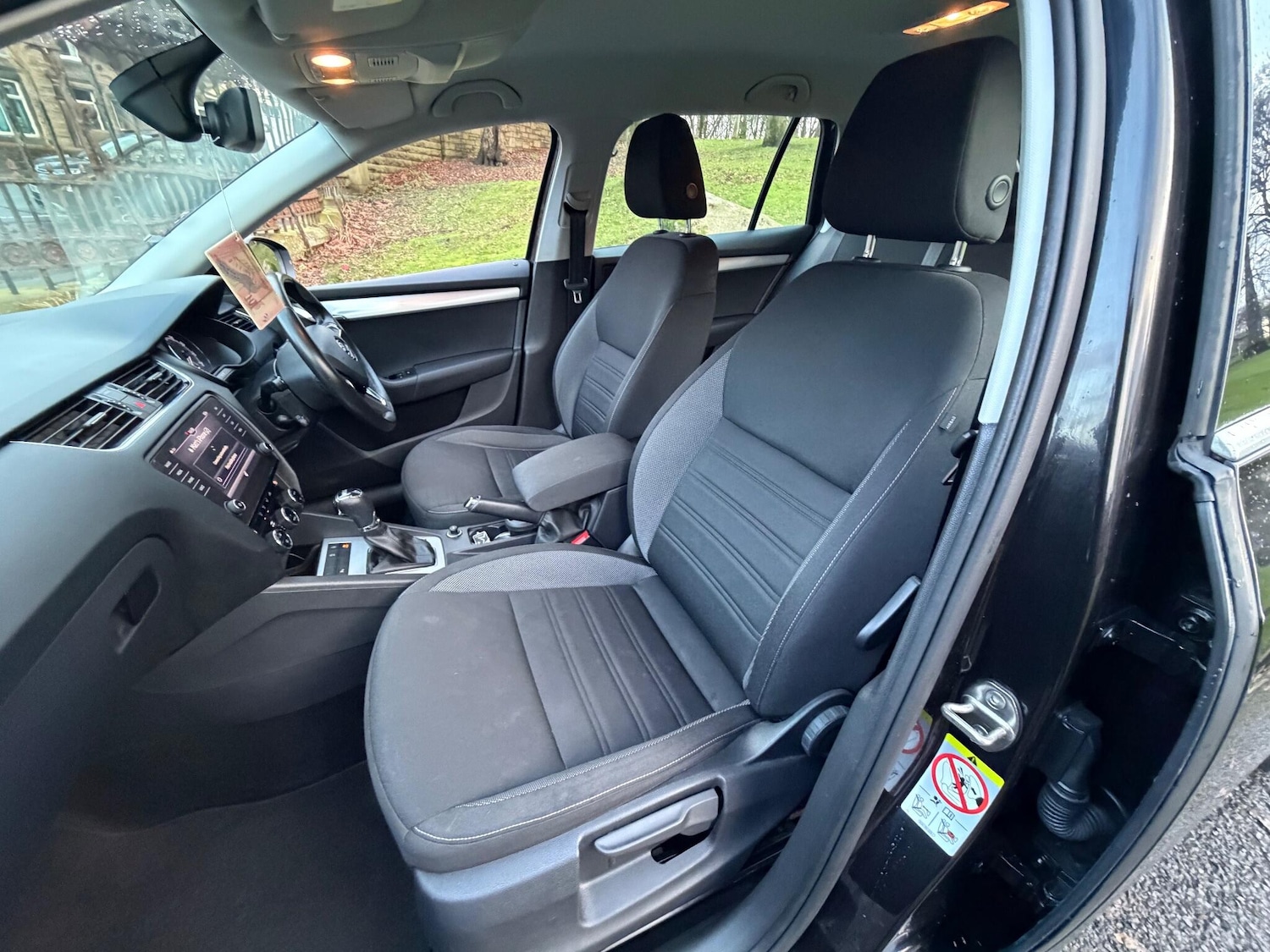 Used Skoda Octavia 2018 for sale - 76926815: Photo 35