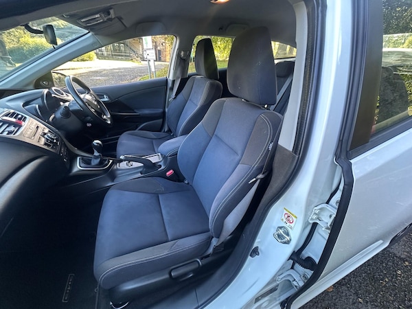 Used Honda Civic 2014 for sale - 76121634: Photo 31