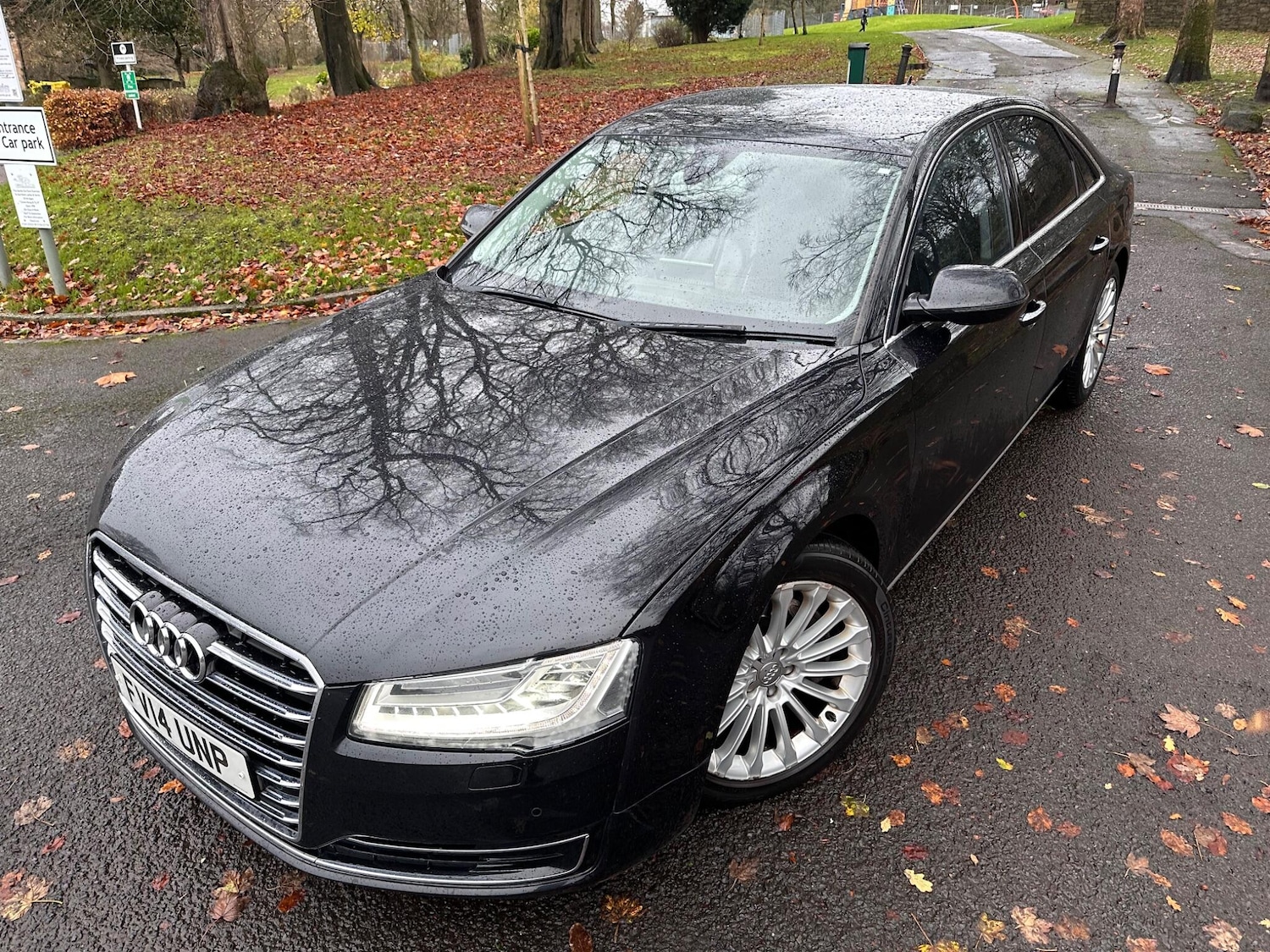 Used Audi A8 2014 for sale - 76584837: Photo 2