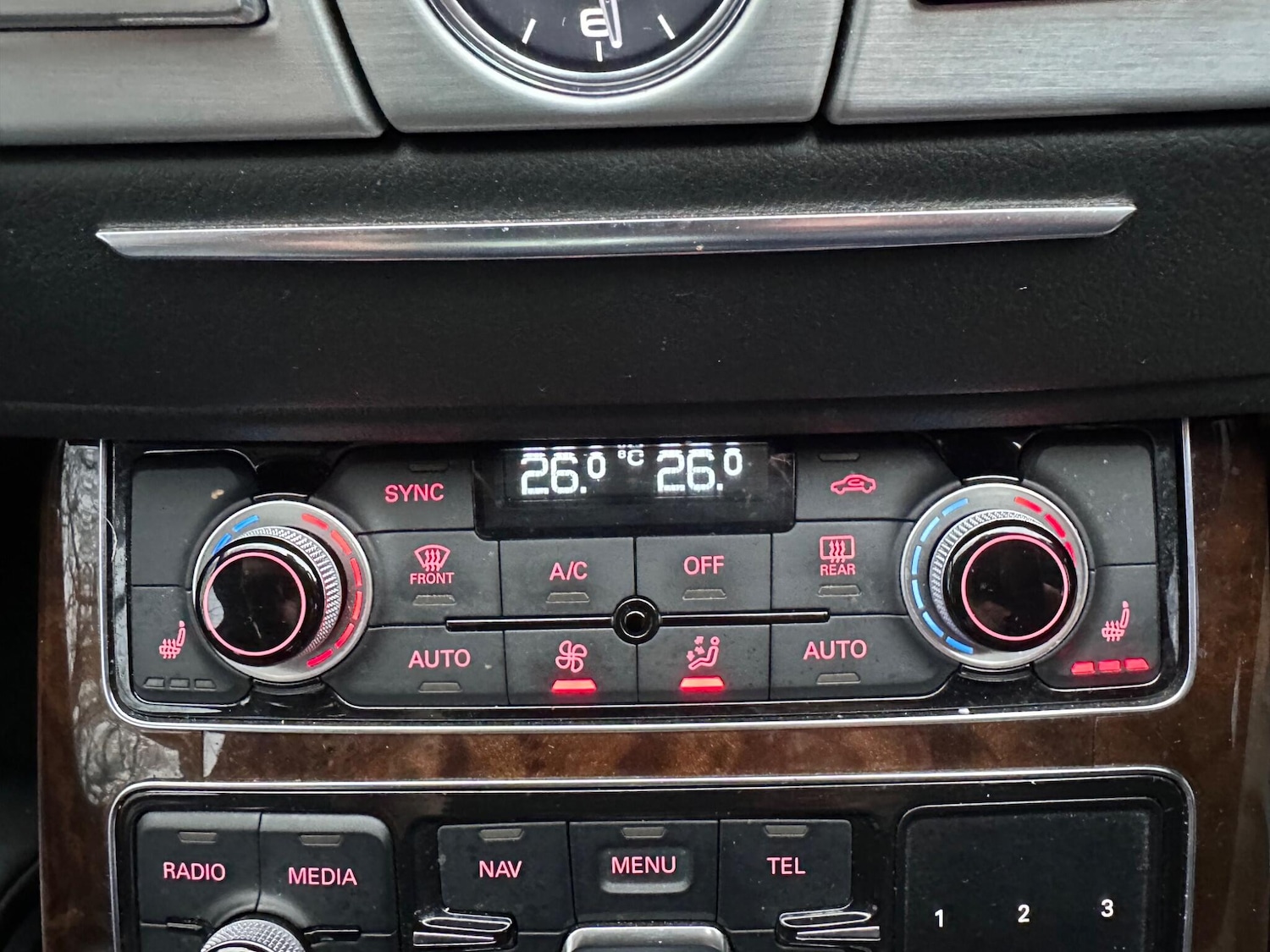 Used Audi A8 2014 for sale - 76584837: Photo 34