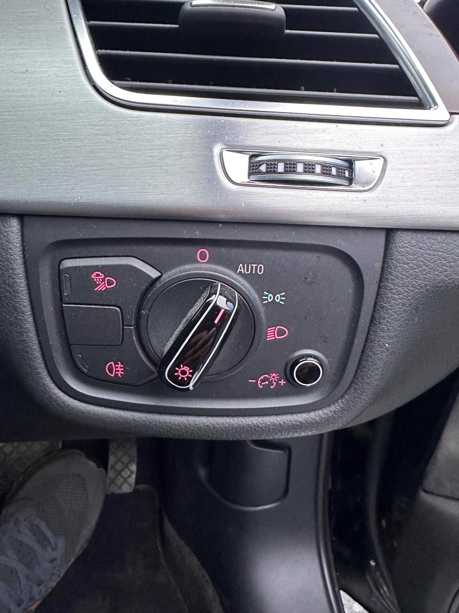 Used Audi A8 2014 for sale - 76584837: Photo 56