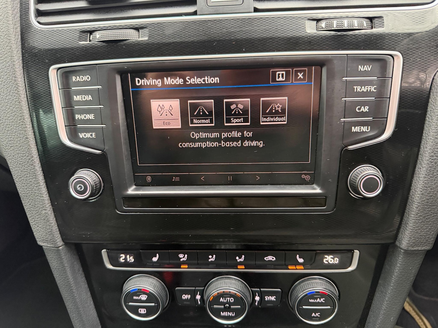 Used Volkswagen Golf 2017 for sale - 77144294: Photo 30