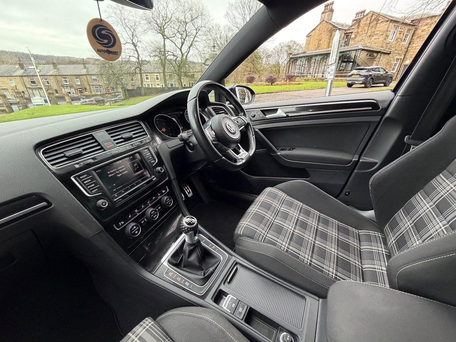 Used Volkswagen Golf 2017 for sale - 77144294: Photo 33