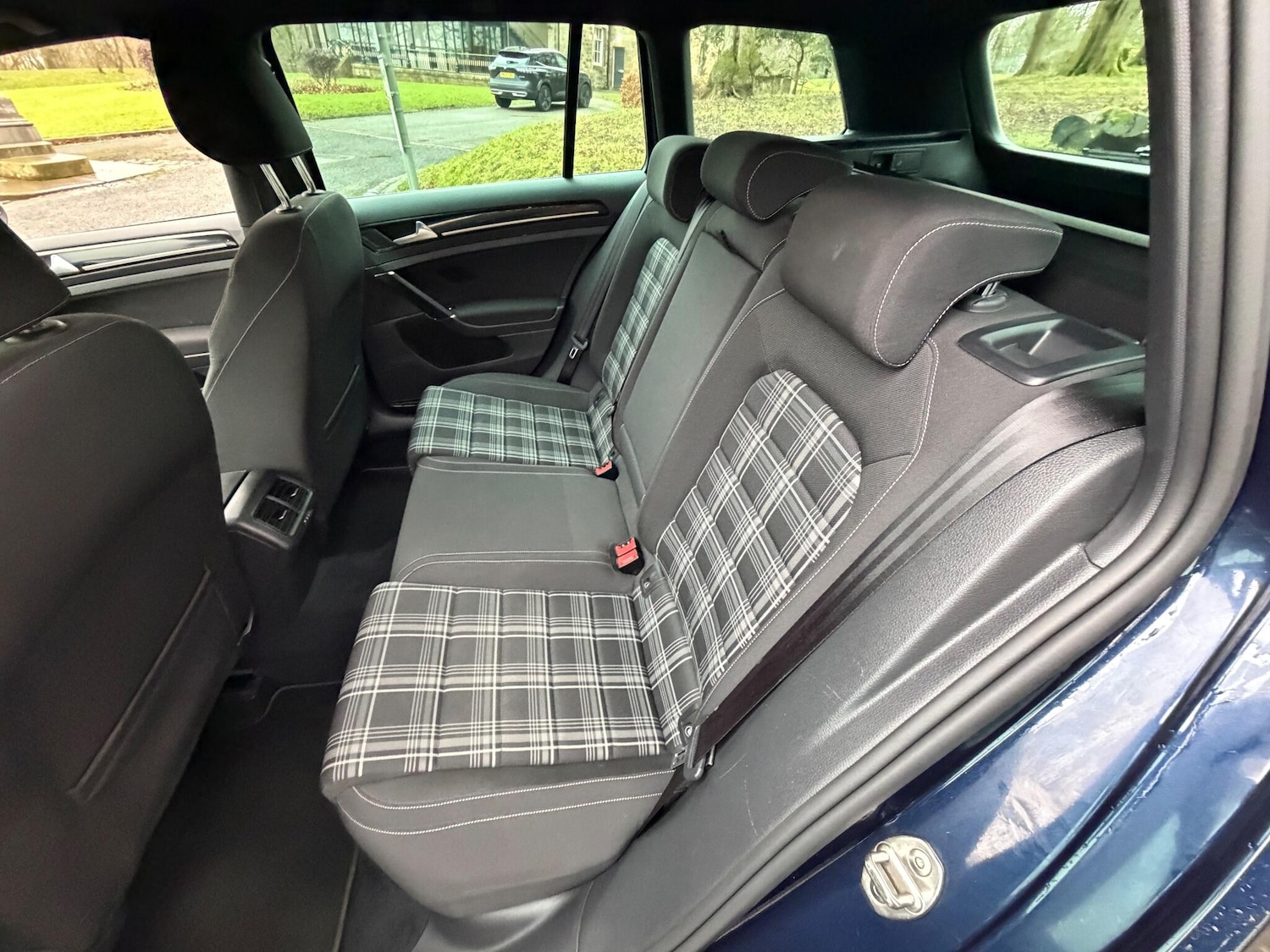 Used Volkswagen Golf 2017 for sale - 77144294: Photo 37