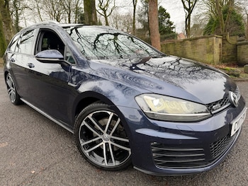Used Volkswagen Golf 2017 for sale - 77144294: Photo