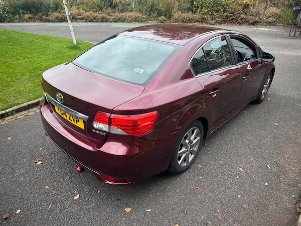 Used Toyota Avensis 2014 for sale - 76307625: Photo 11