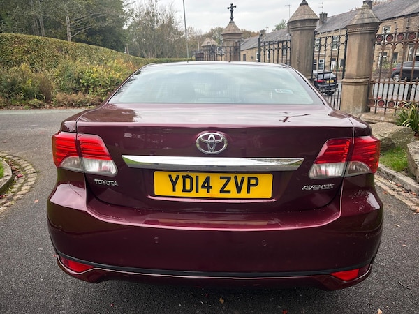 Used Toyota Avensis 2014 for sale - 76307625: Photo 14