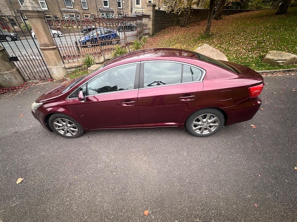 Used Toyota Avensis 2014 for sale - 76307625: Photo 17