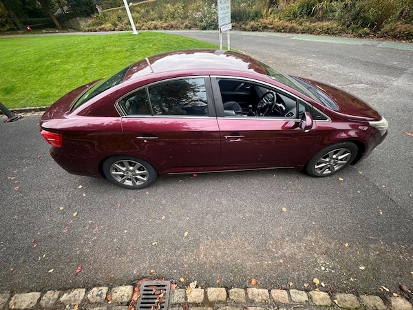 Used Toyota Avensis 2014 for sale - 76307625: Photo 19
