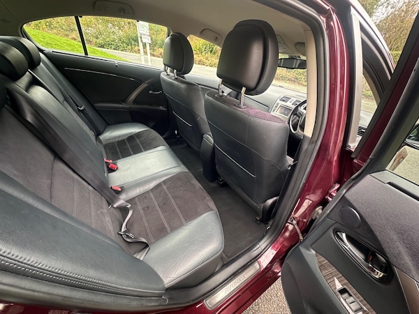 Used Toyota Avensis 2014 for sale - 76307625: Photo 35