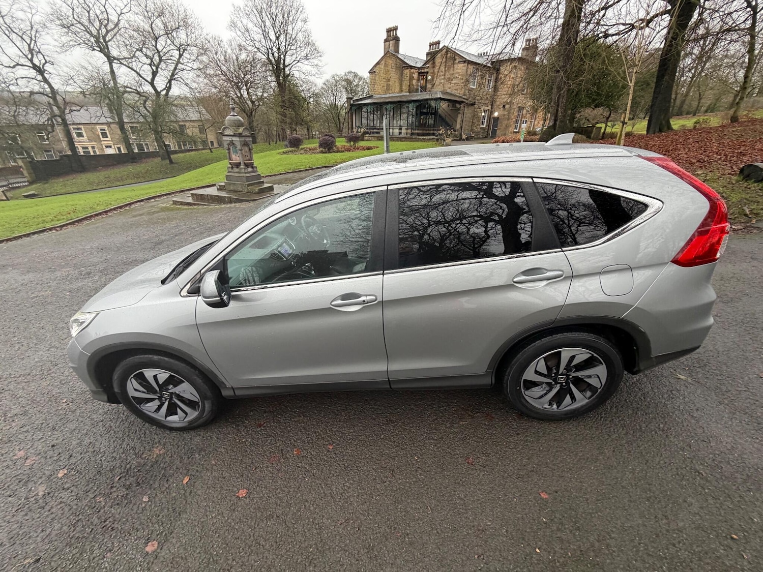 Used Honda CR-V 2016 for sale - 76989600: Photo 19