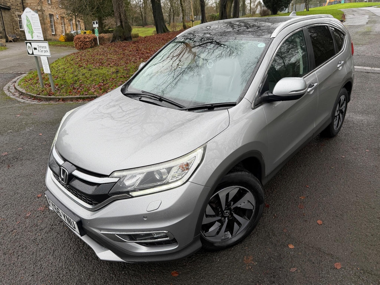 Used Honda CR-V 2016 for sale - 76989600: Photo 2