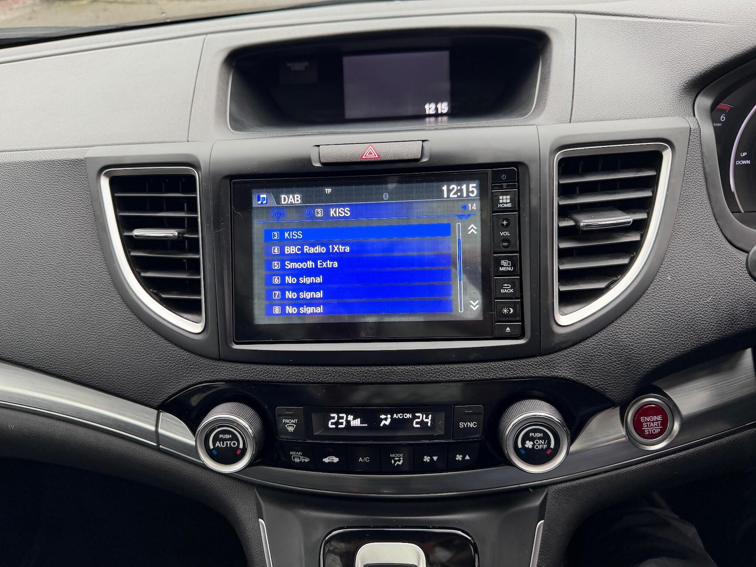 Used Honda CR-V 2016 for sale - 76989600: Photo 24