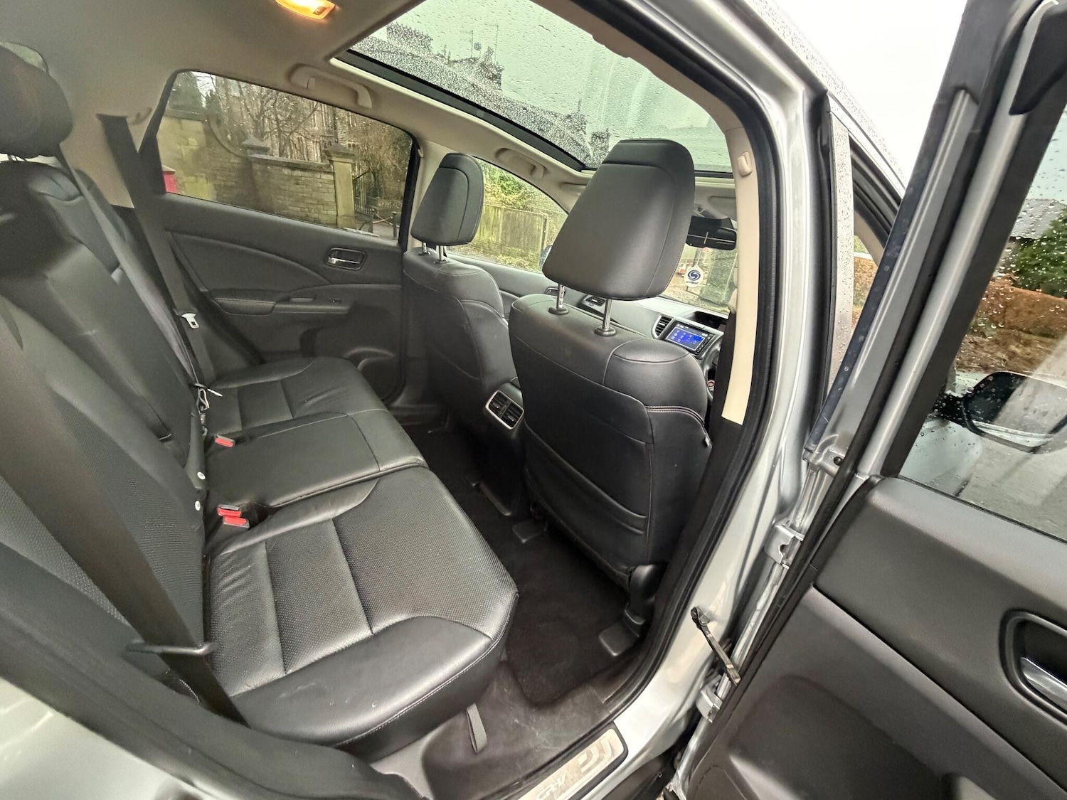 Used Honda CR-V 2016 for sale - 76989600: Photo 40