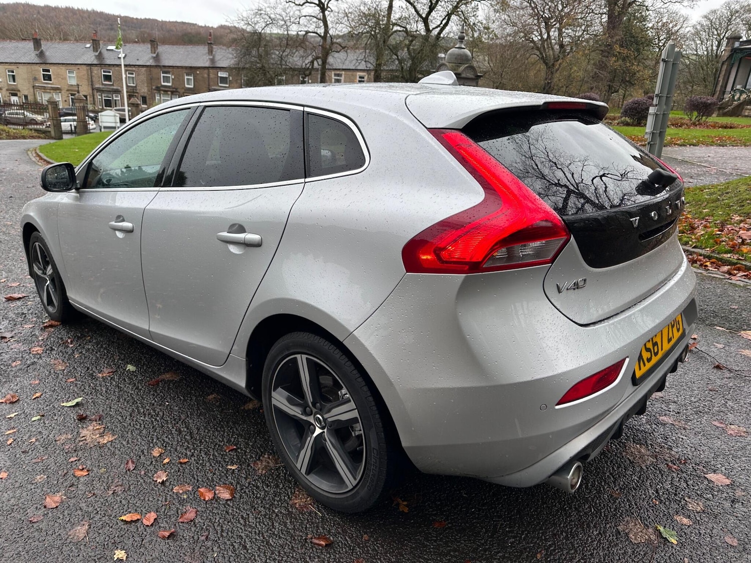 Used Volvo V40 2017 for sale - 76584355: Photo 12
