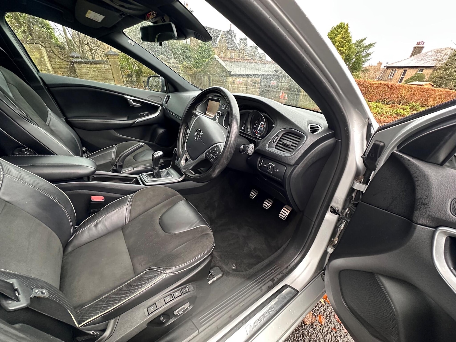 Used Volvo V40 2017 for sale - 76584355: Photo 21