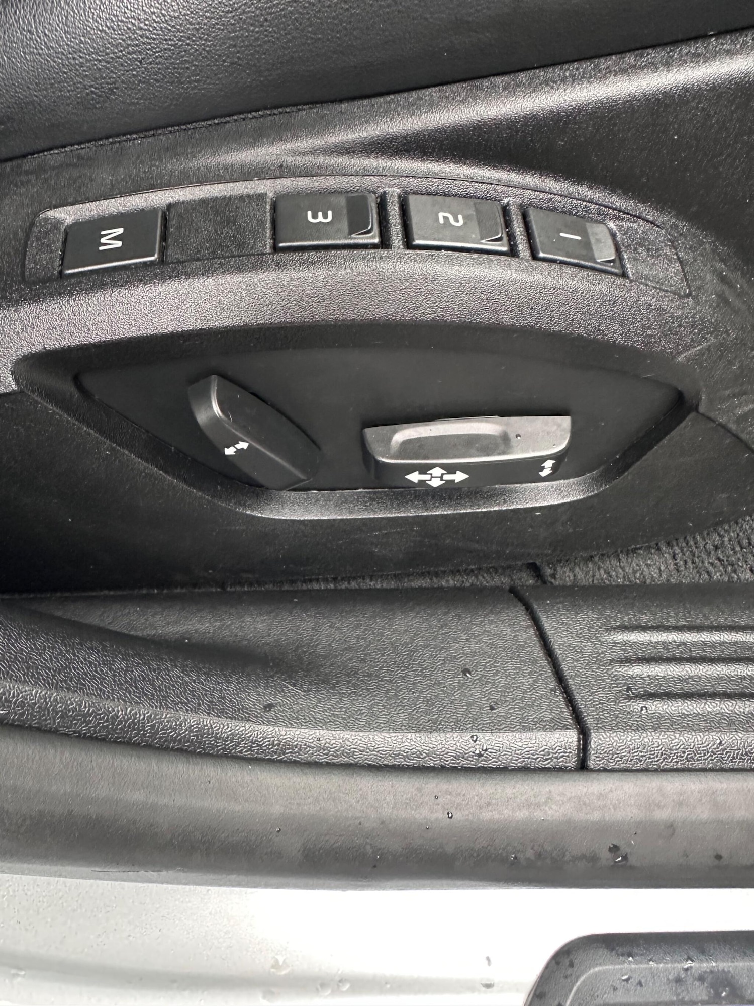 Used Volvo V40 2017 for sale - 76584355: Photo 48