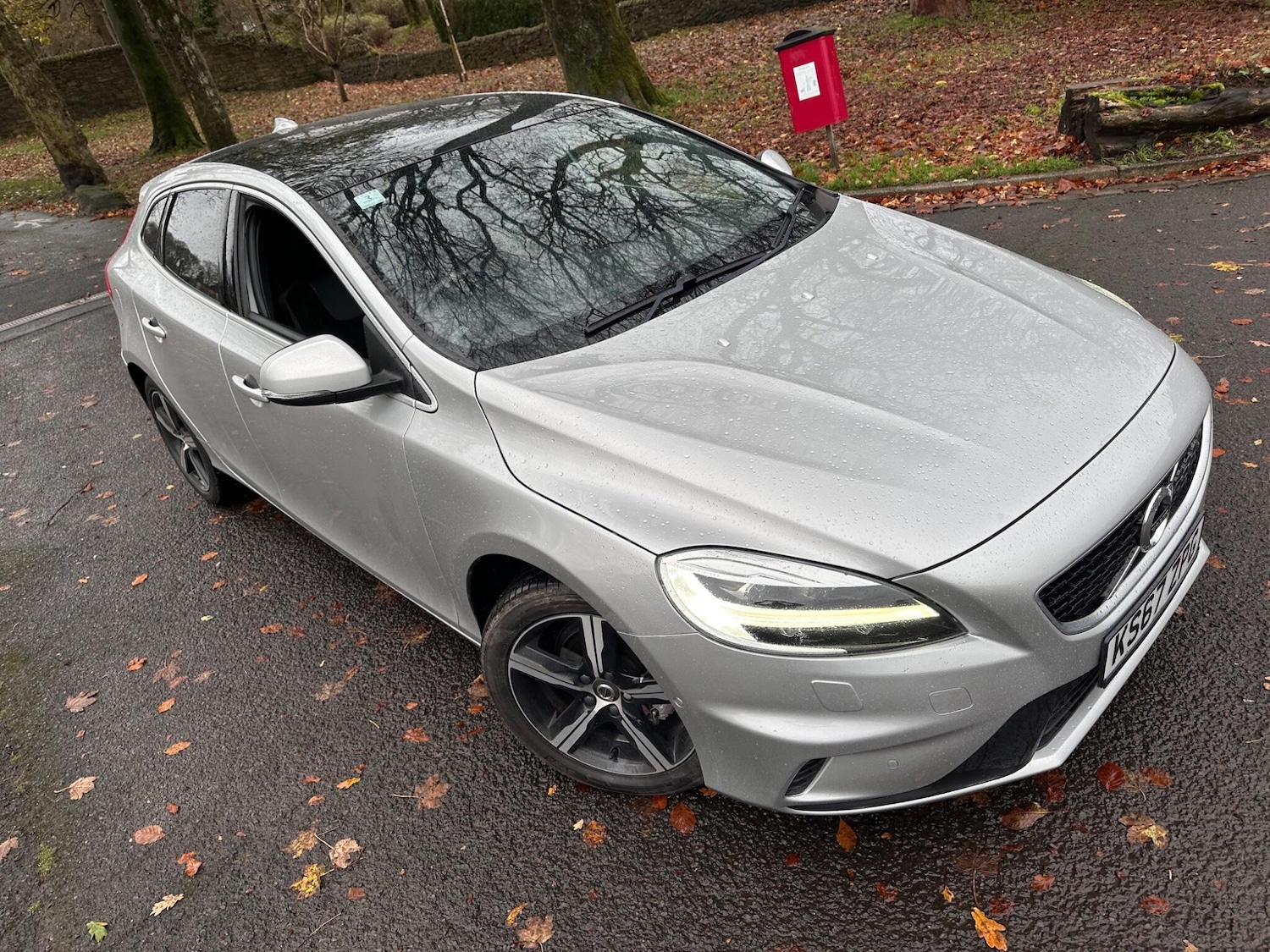 Used Volvo V40 2017 for sale - 76584355: Photo 5