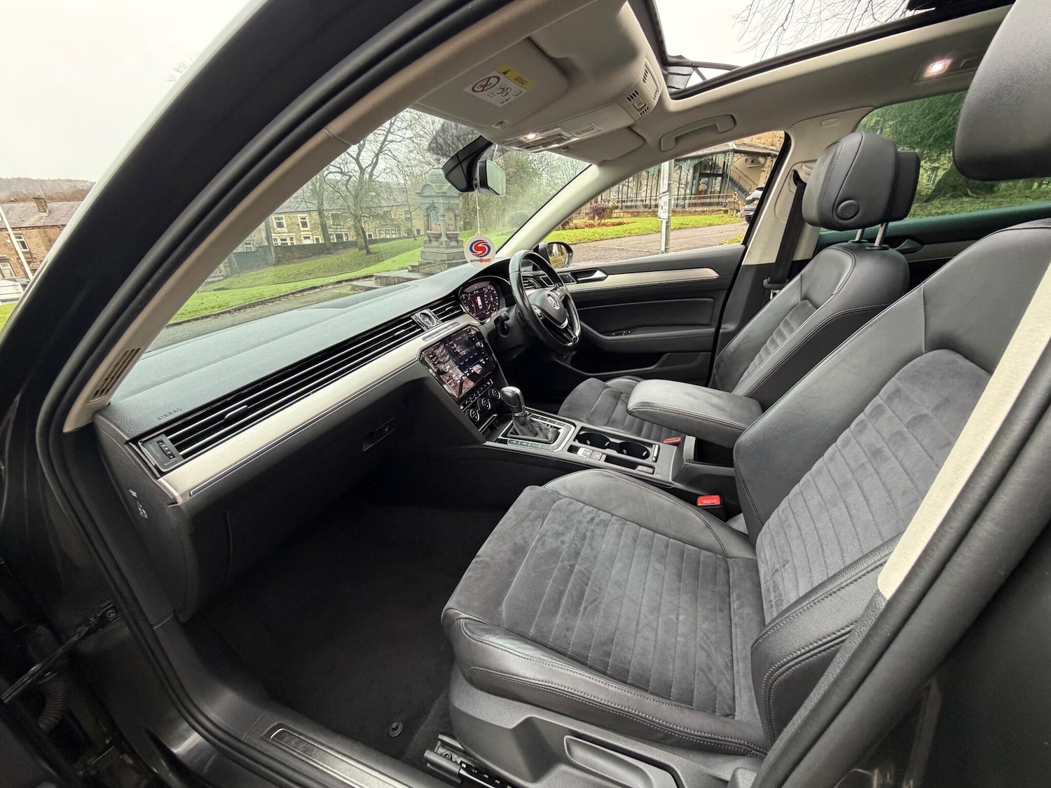 Used Volkswagen Passat 2019 for sale - 77799116: Photo 31