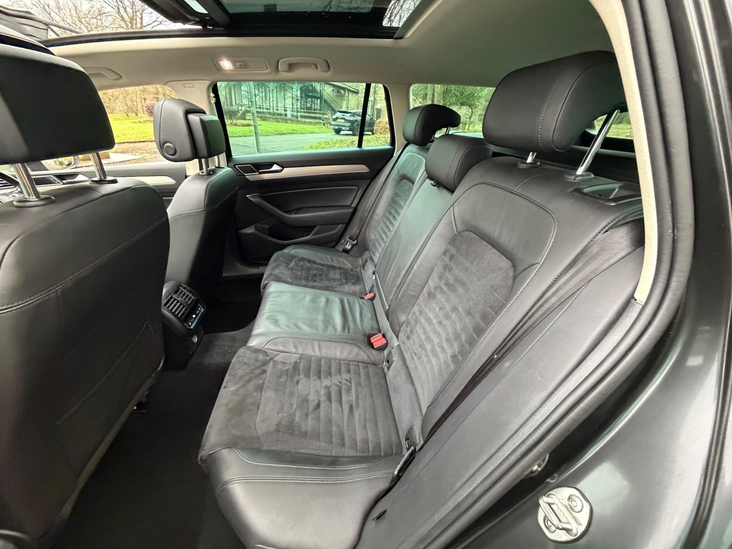 Used Volkswagen Passat 2019 for sale - 77799116: Photo 34