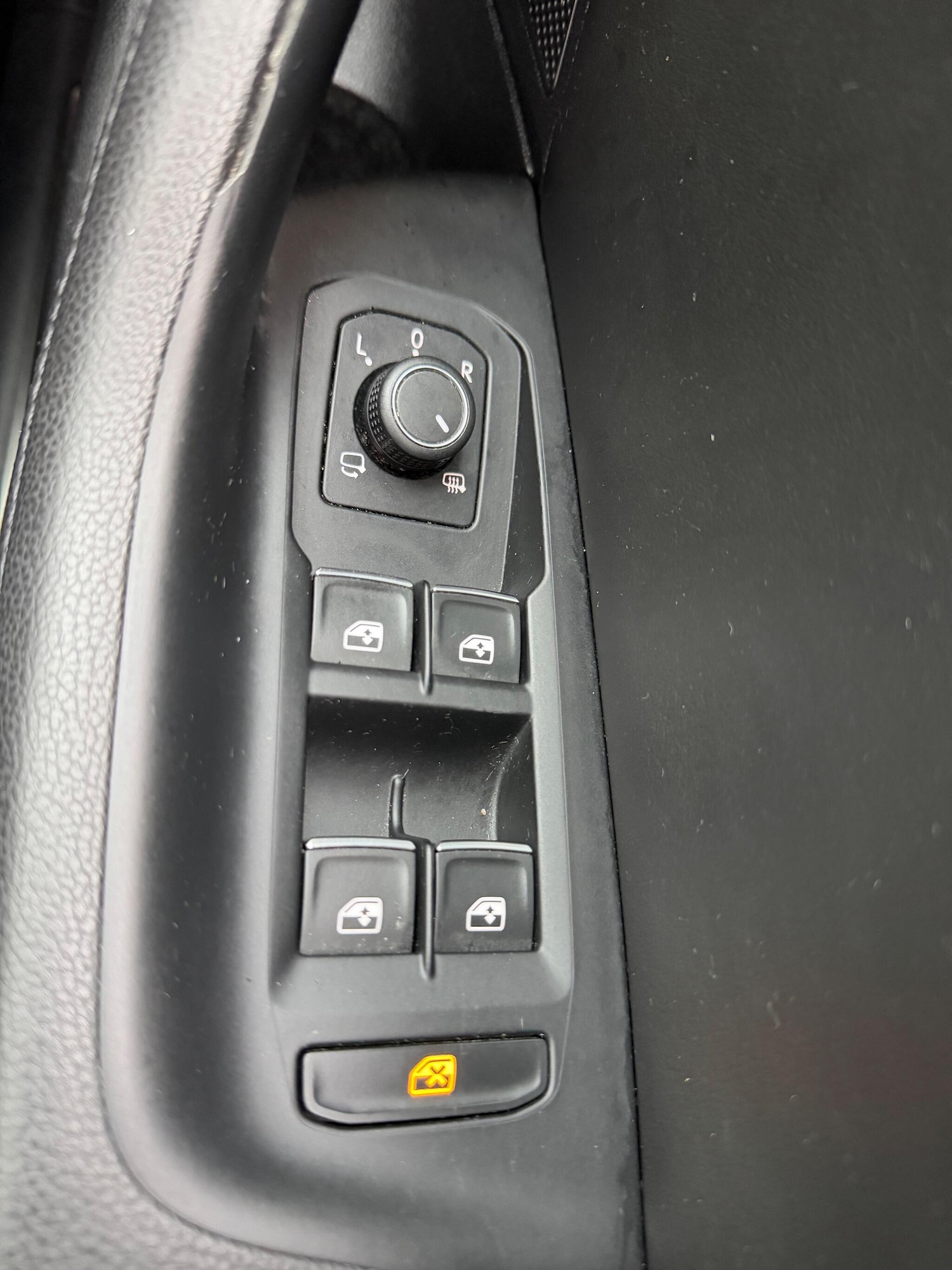 Used Volkswagen Passat 2019 for sale - 77799116: Photo 40