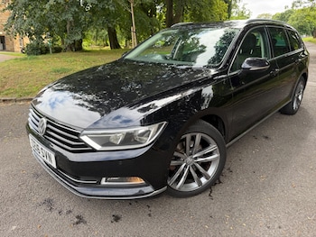 Used Volkswagen Passat 2016 for sale - 79601989: Photo