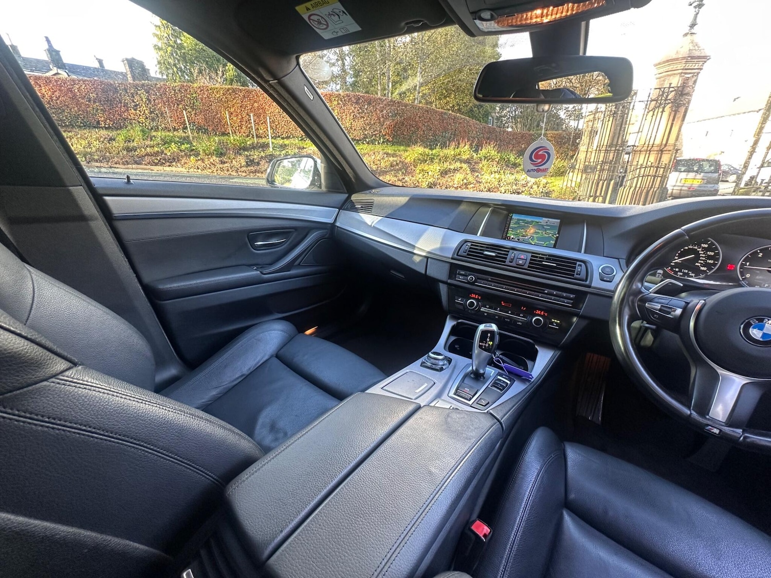 Used BMW 5 Series 2015 for sale - 76572202: Photo 38