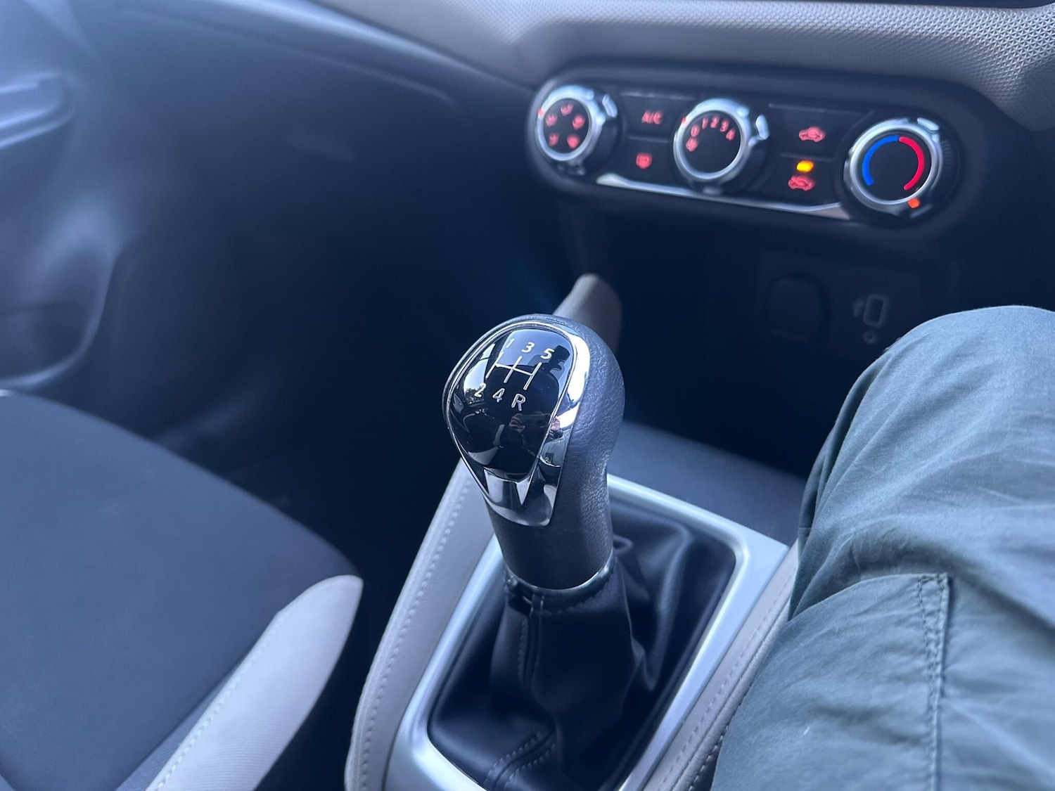 Used Nissan Micra 2020 for sale - 77683924: Photo 30