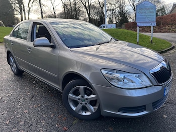 2011 (61) - 1.6 TDI CR SE Plus 5dr DSG