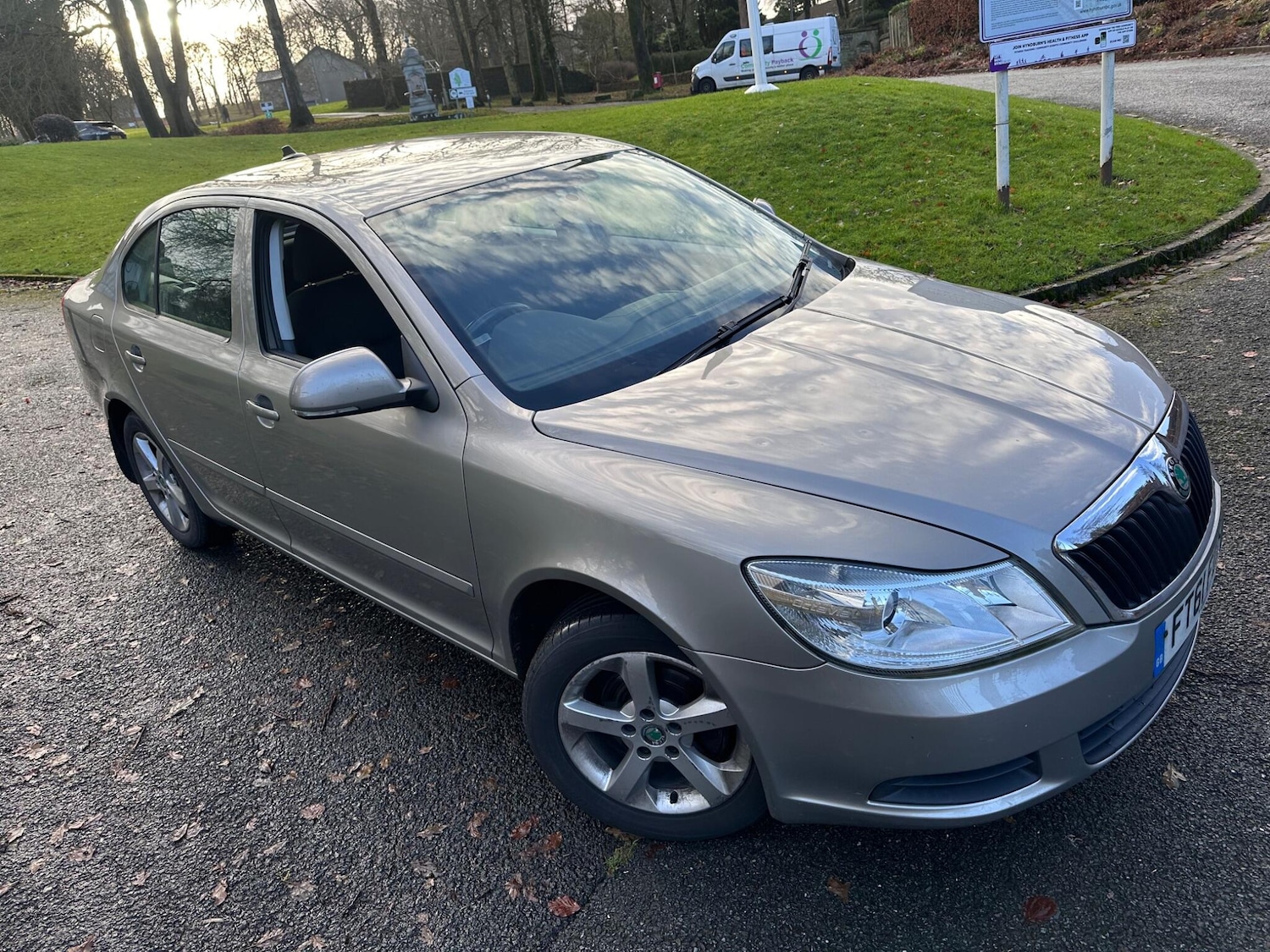 Used Skoda Octavia 2011 for sale - 76913338: Photo 2