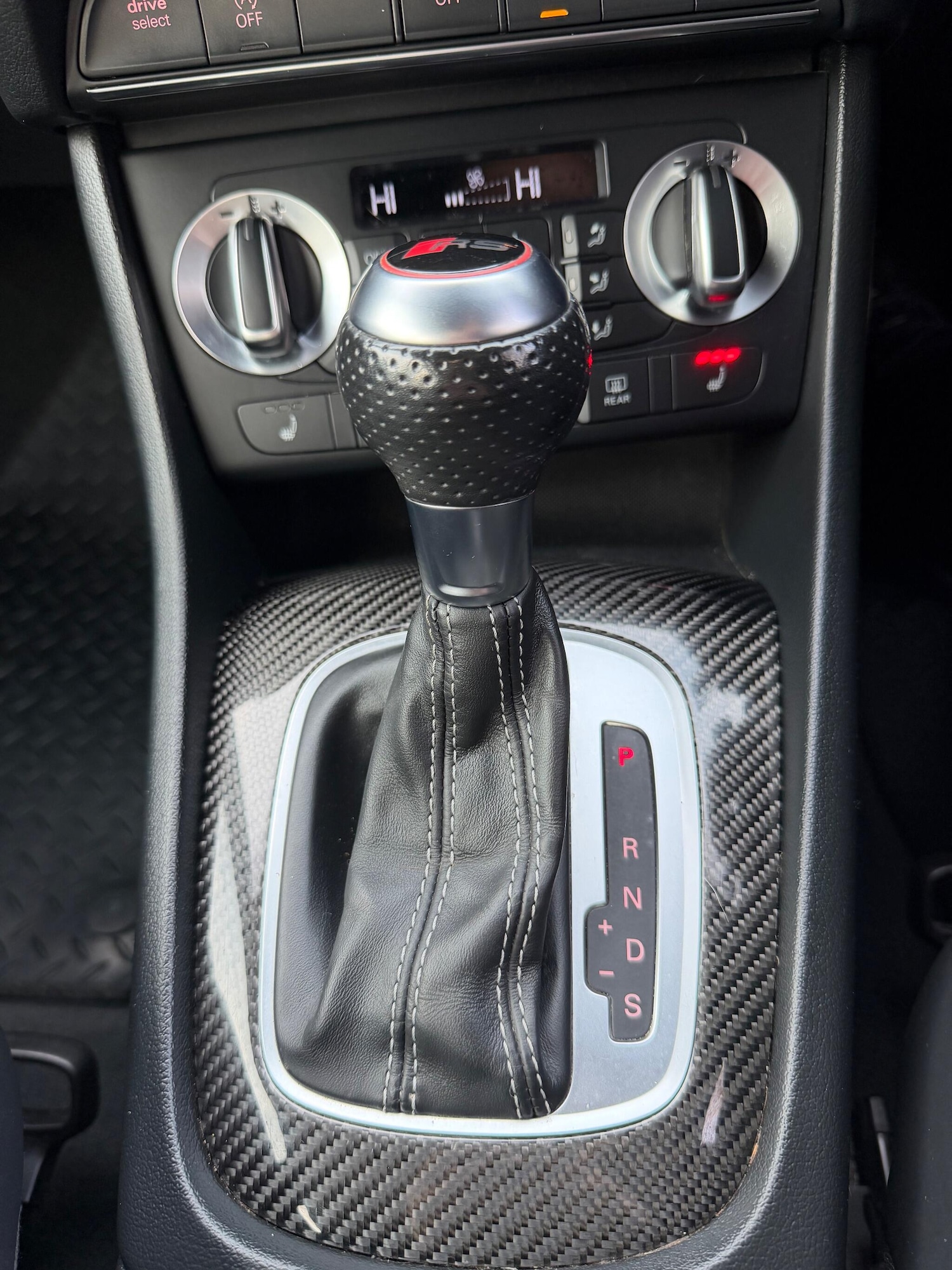 Used Audi RS Q3 2014 for sale - 76913824: Photo 33