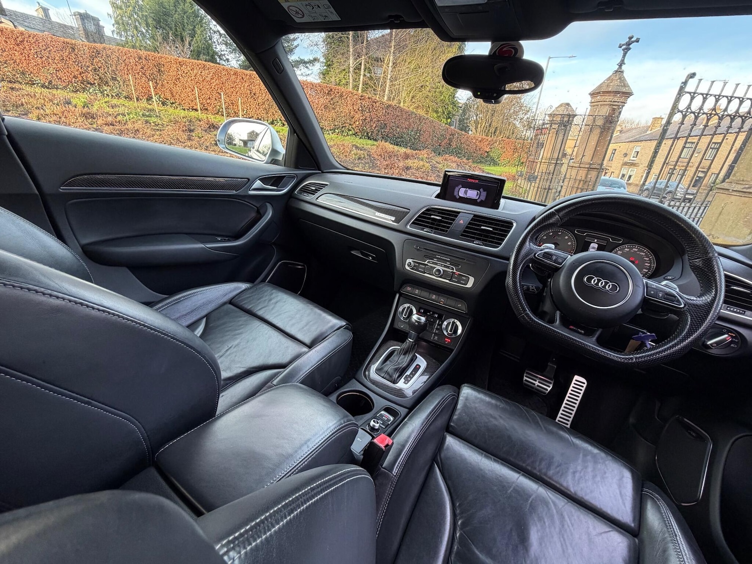 Used Audi RS Q3 2014 for sale - 76913824: Photo 42