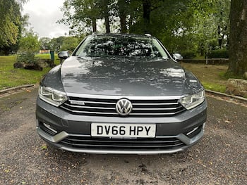 Used Volkswagen Passat 2016 for sale - 79741409: Photo