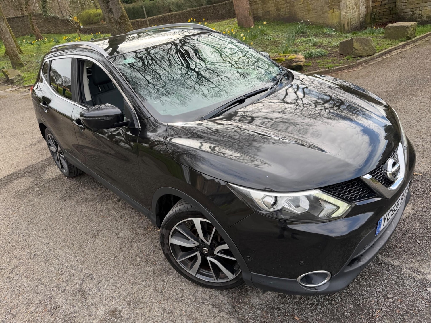 Used Nissan Qashqai 2015 for sale - 78033862: Photo 2