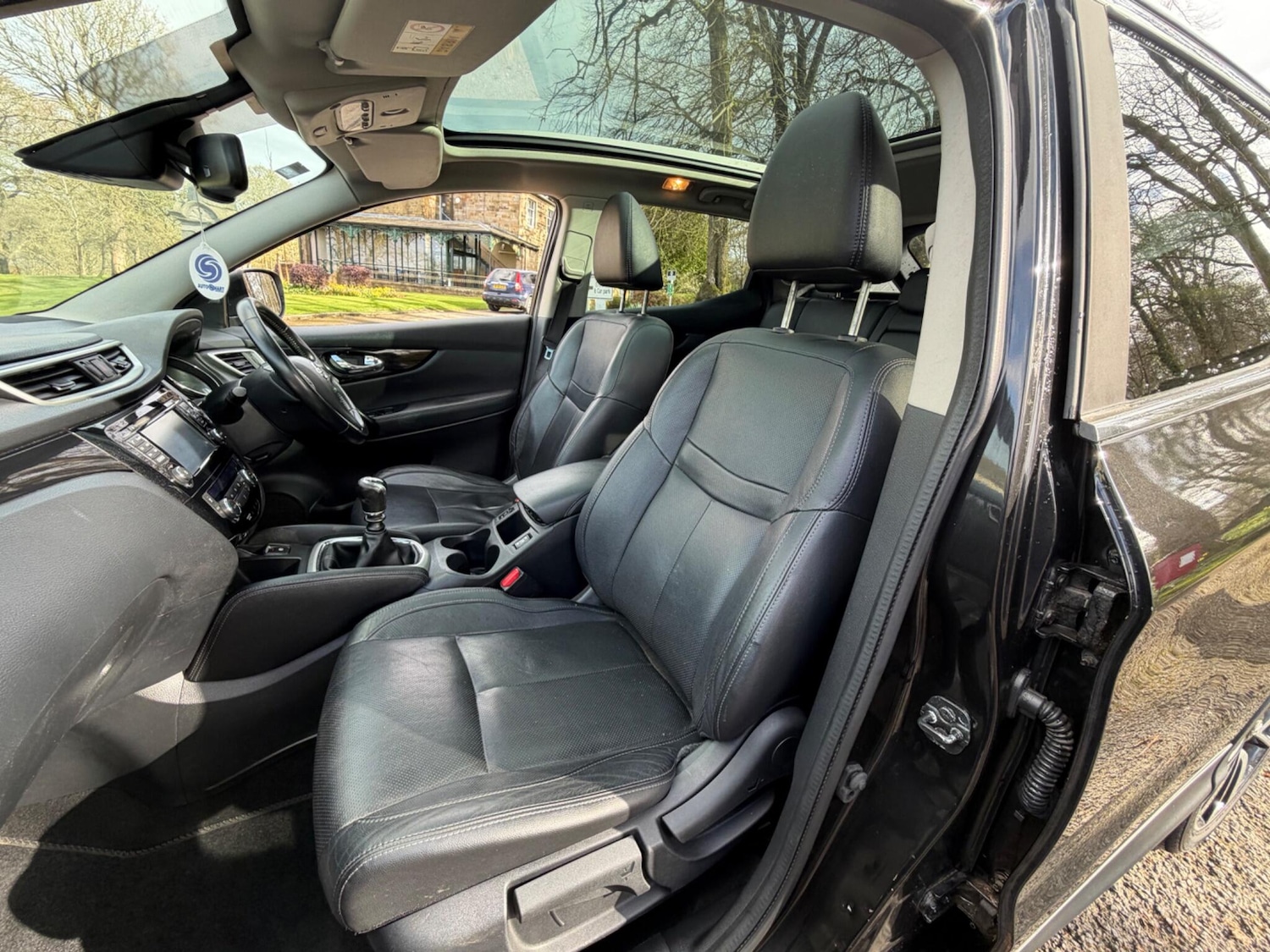 Used Nissan Qashqai 2015 for sale - 78033862: Photo 35