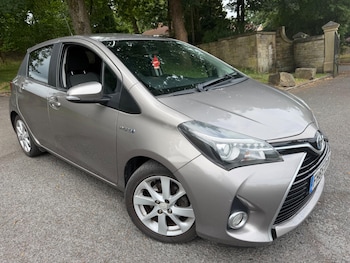 Used Toyota Yaris 2015 for sale - 79426686: Photo