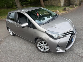 Used Toyota Yaris 2015 for sale - 79426686: Photo