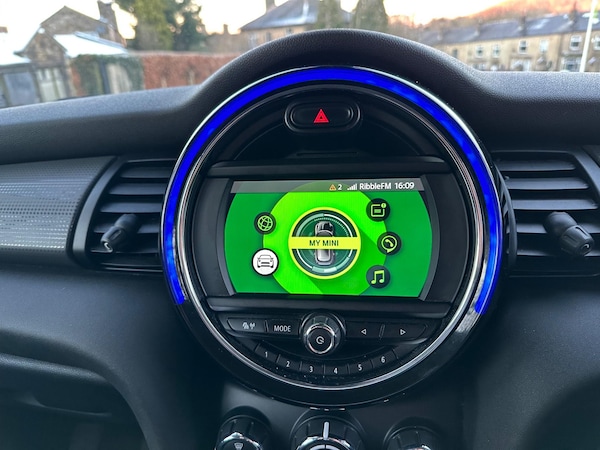Used MINI Hatch 2018 for sale - 75280607: Photo 22