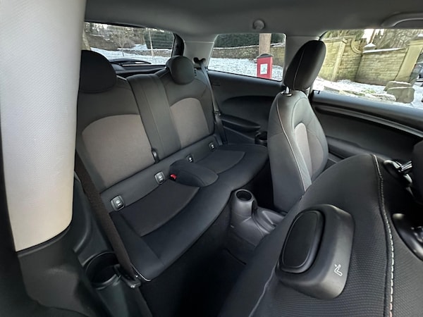 Used MINI Hatch 2018 for sale - 75280607: Photo 32