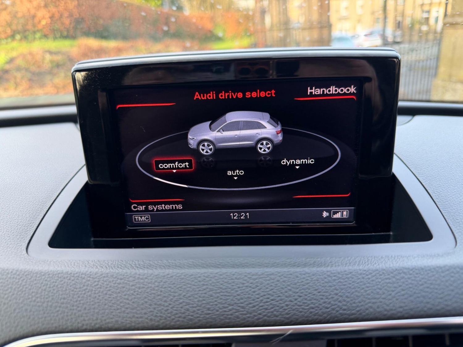 Used Audi RS Q3 2014 for sale - 77646092: Photo 31