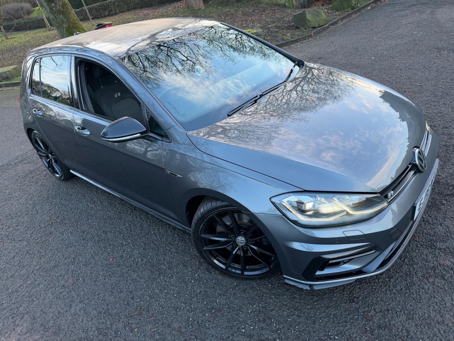 Used Volkswagen Golf 2018 for sale - 77359077: Photo 2