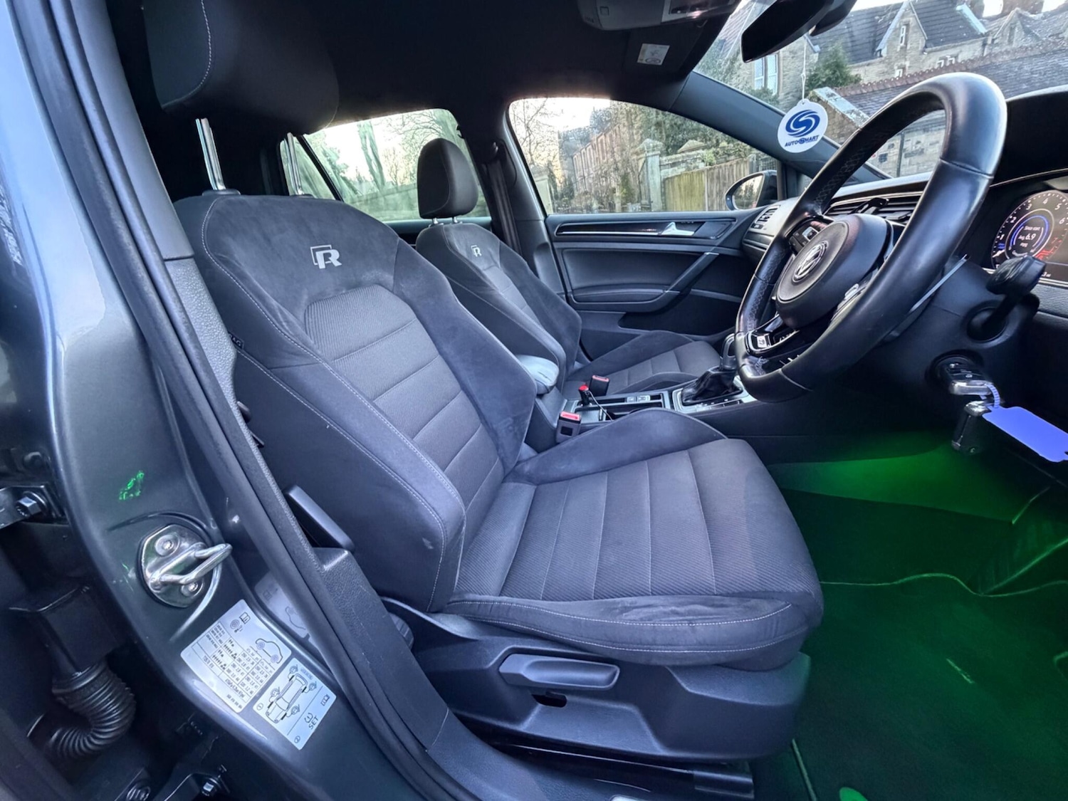 Used Volkswagen Golf 2018 for sale - 77359077: Photo 21