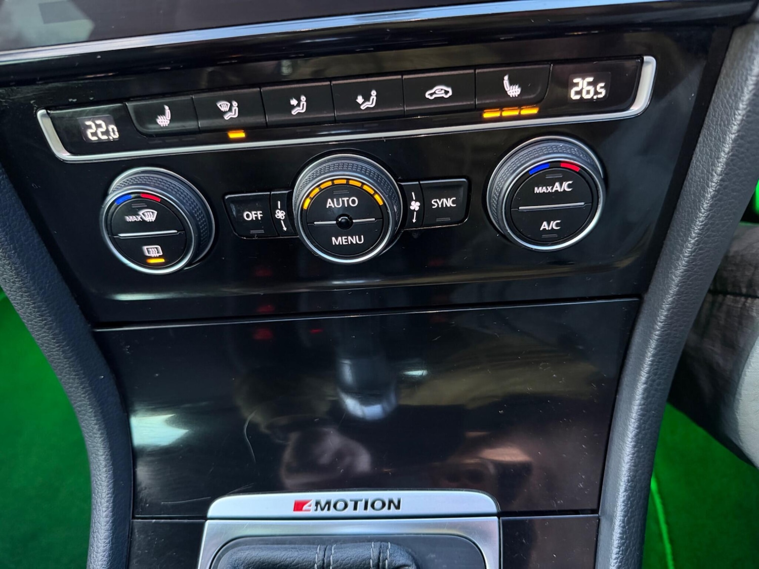 Used Volkswagen Golf 2018 for sale - 77359077: Photo 31