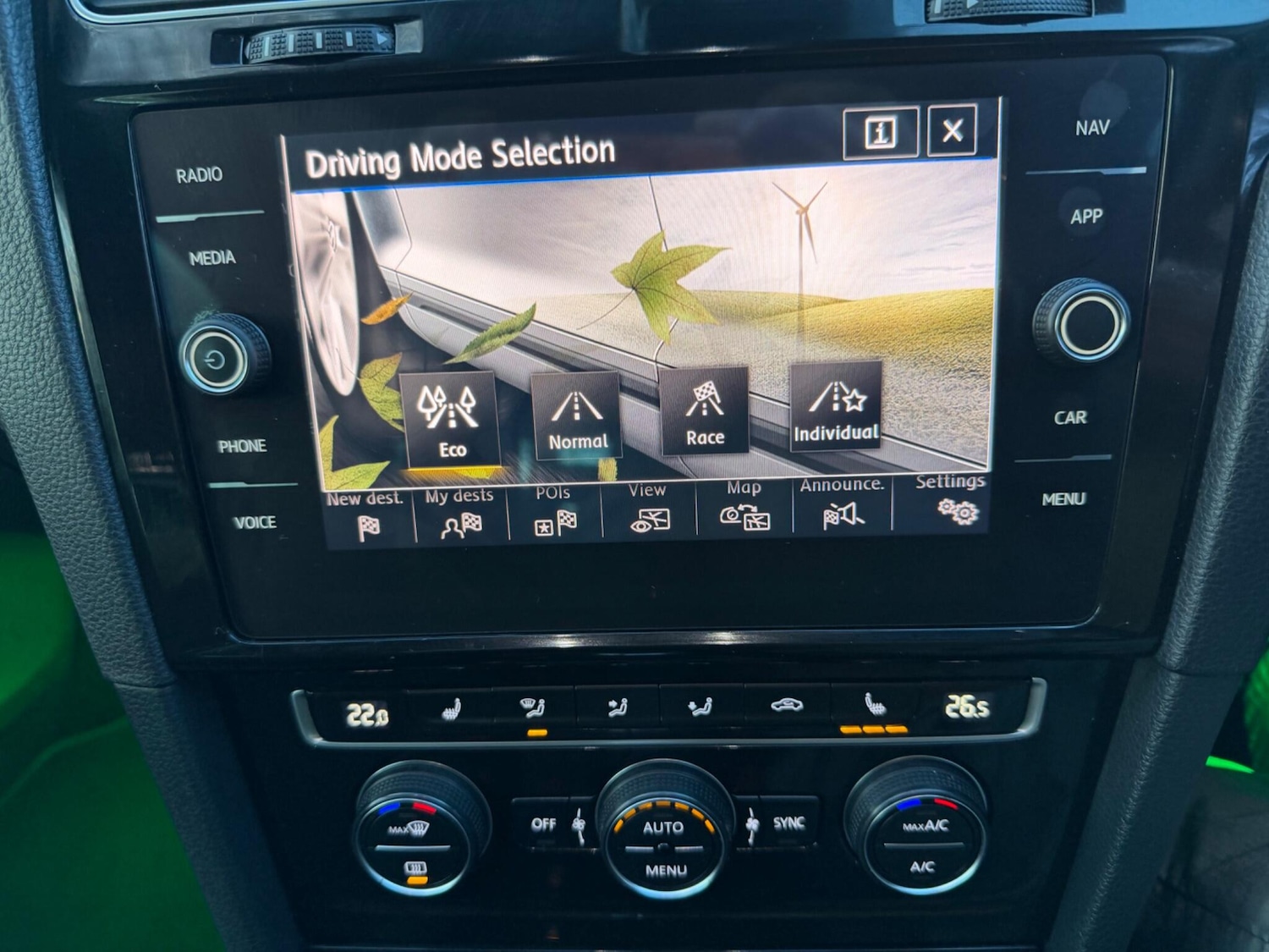 Used Volkswagen Golf 2018 for sale - 77359077: Photo 32