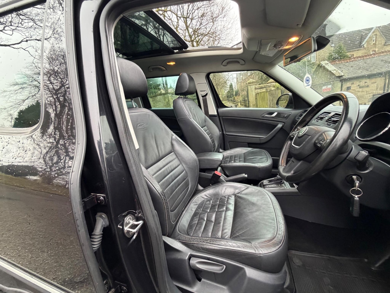 Used Skoda Yeti 2013 for sale - 77424658: Photo 24