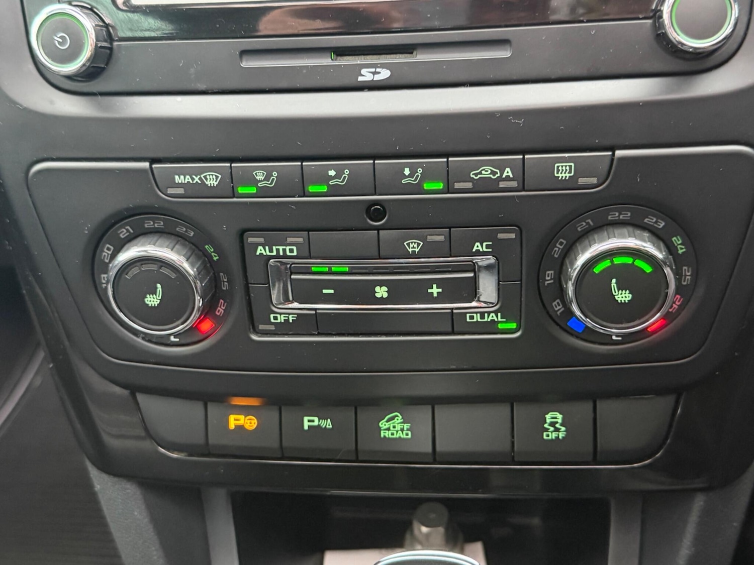 Used Skoda Yeti 2013 for sale - 77424658: Photo 33