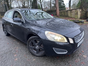 Used Volvo V60 2012 for sale - 76849960: Photo