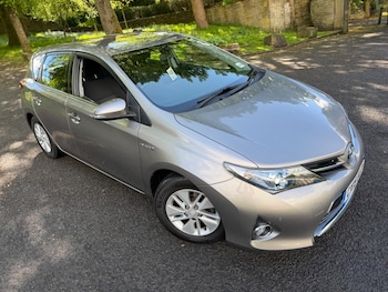 Used Toyota Auris 2015 for sale - 78572634: Photo