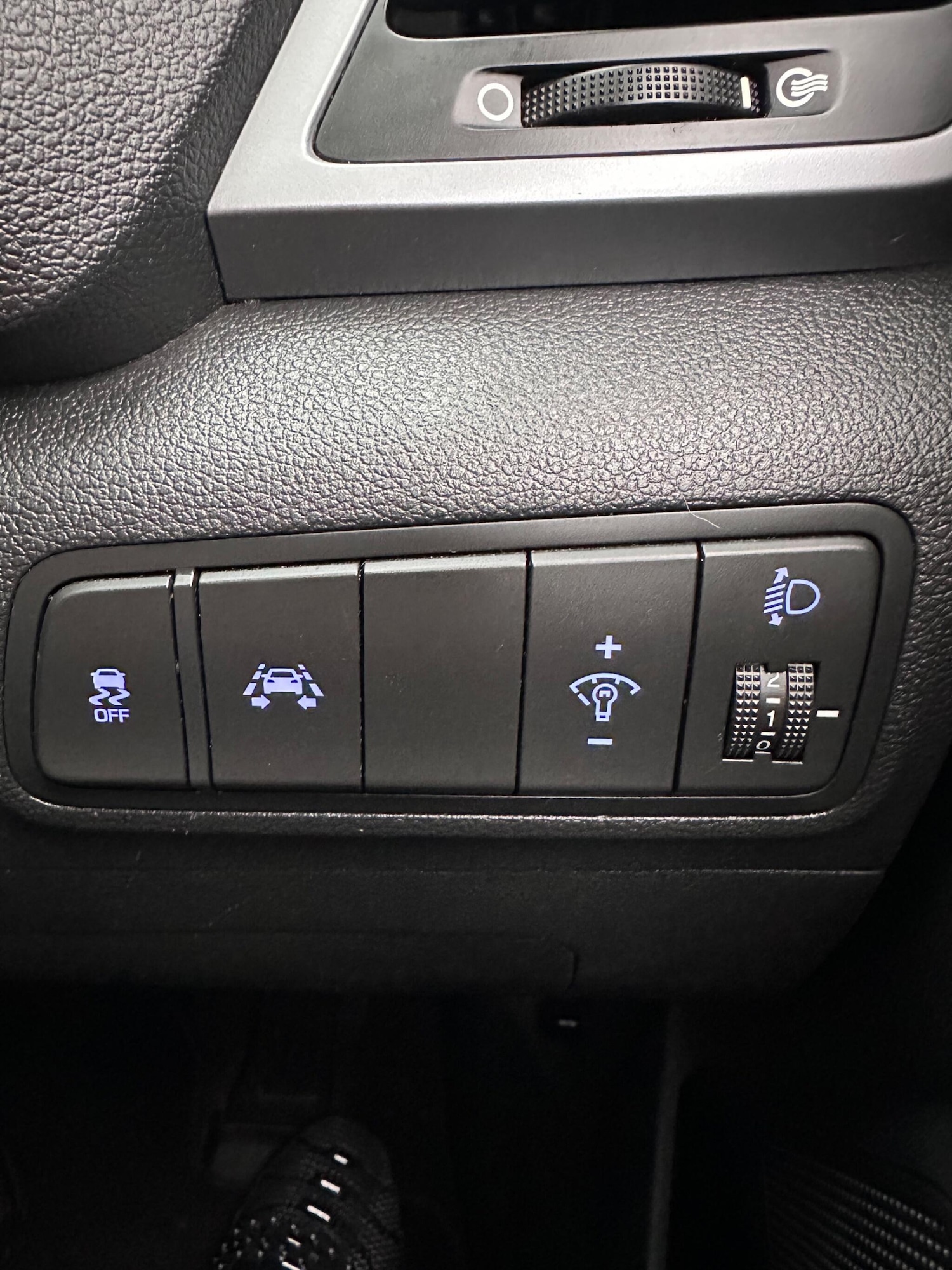 Used Hyundai TUCSON 2016 for sale - 76512670: Photo 43